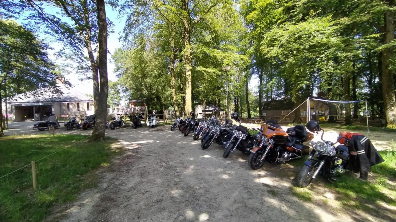 L'Etape En Foret Saint-Sever-Calvados Buitenkant foto